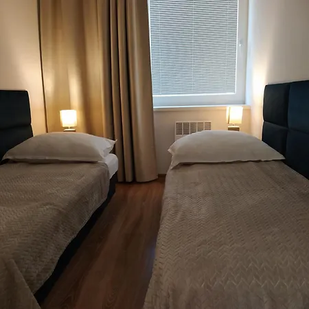 Apartmany Rubin Nesvady Exterior photo